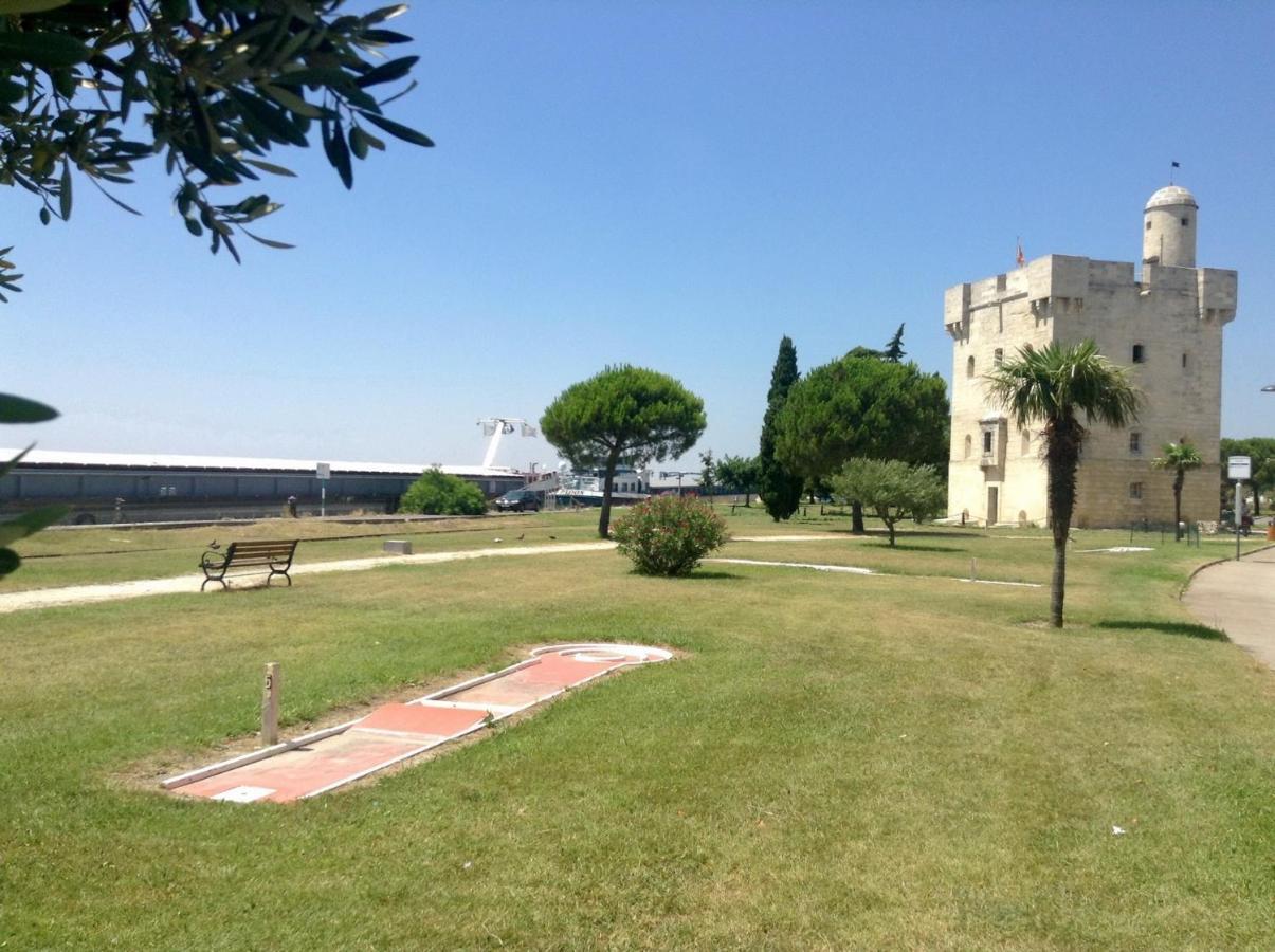 La Villa Ioanes Port-Saint-Louis-du-Rhone Exterior photo